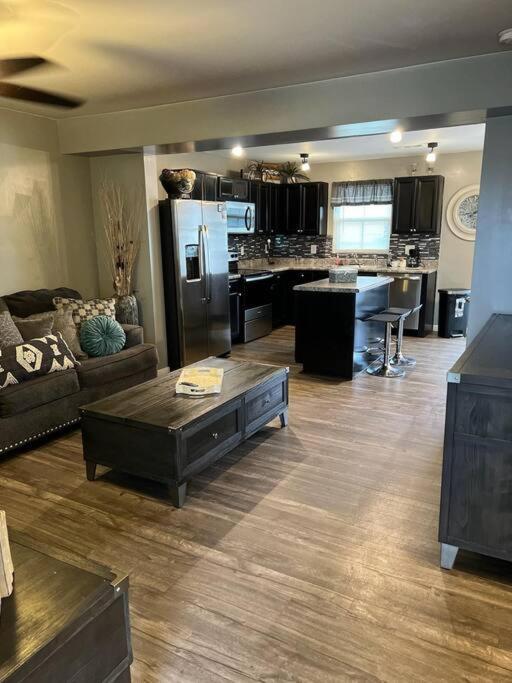 Cozy Nest: Where Love Blossoms Nashville Ngoại thất bức ảnh