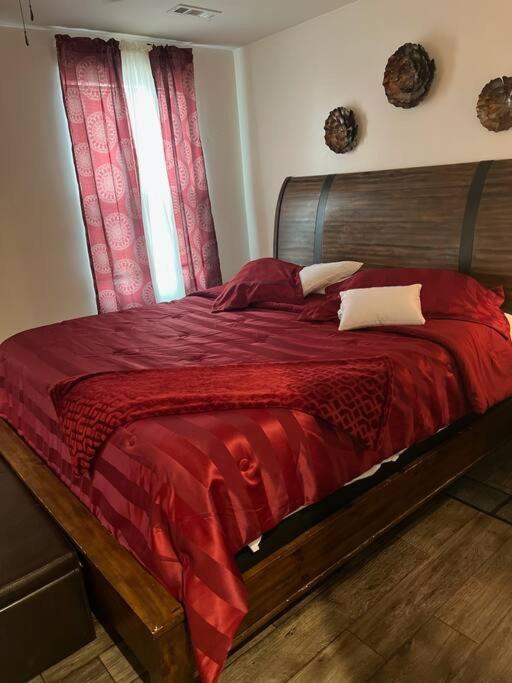 Cozy Nest: Where Love Blossoms Villa Nashville Ngoại thất bức ảnh